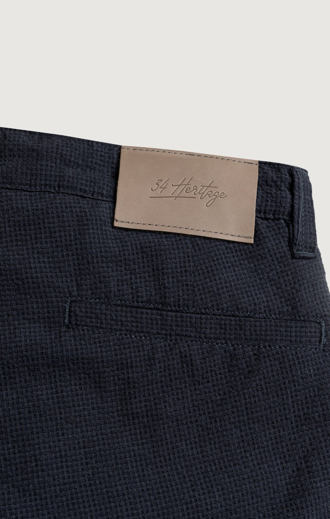 Arizona Slim Shorts In Navy Seersucker - Image 9