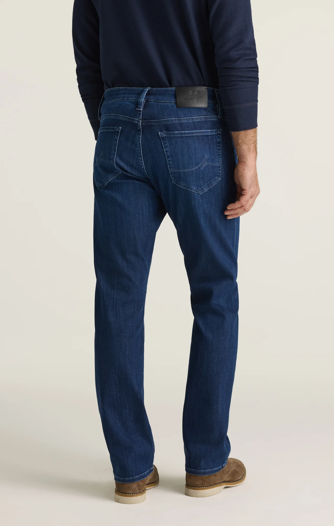 Camino Relaxed Straight Jeans in Dark Brushed Urban - Image 5