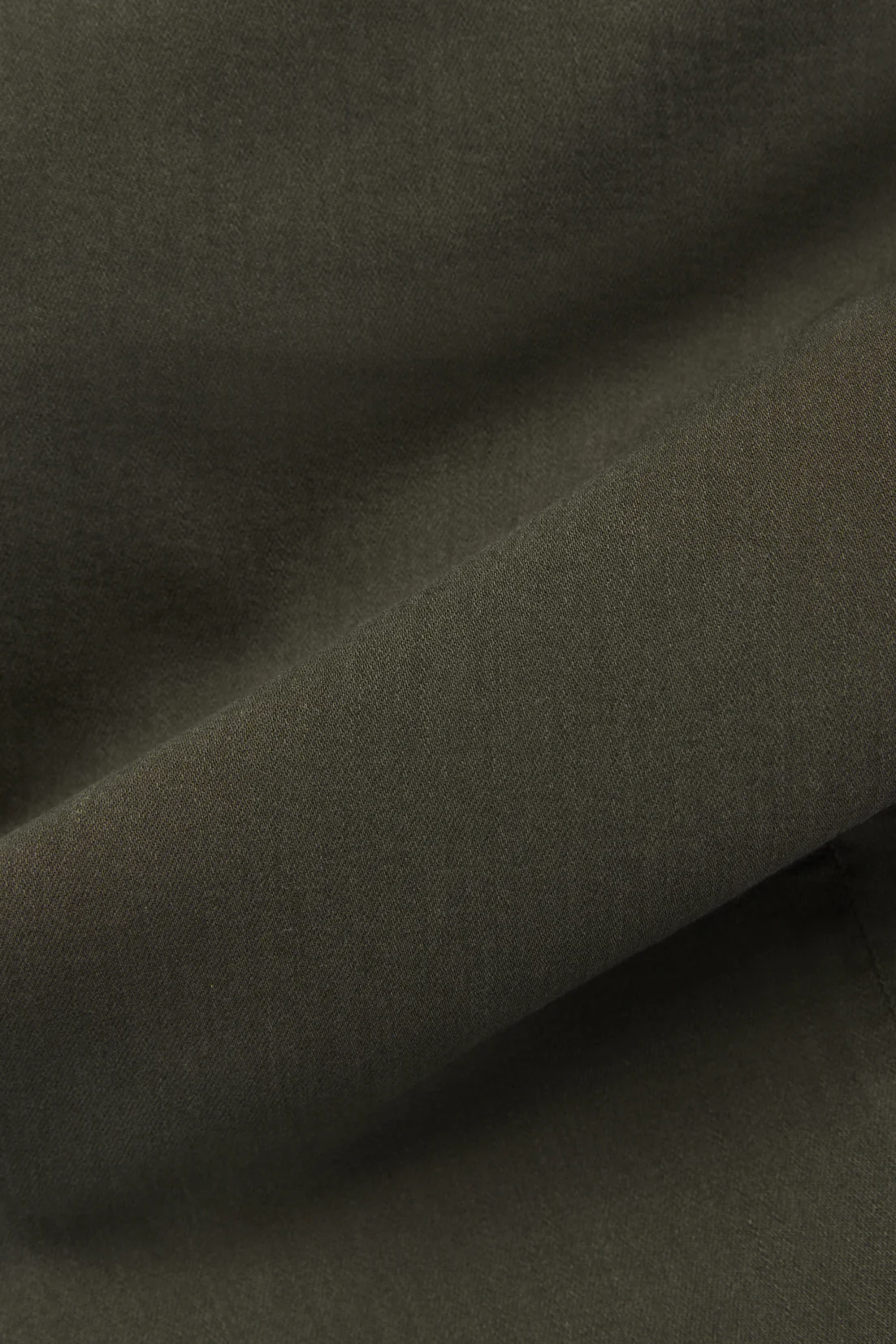 Charisma Relaxed Straight Pants in Green Comfort - Image 8