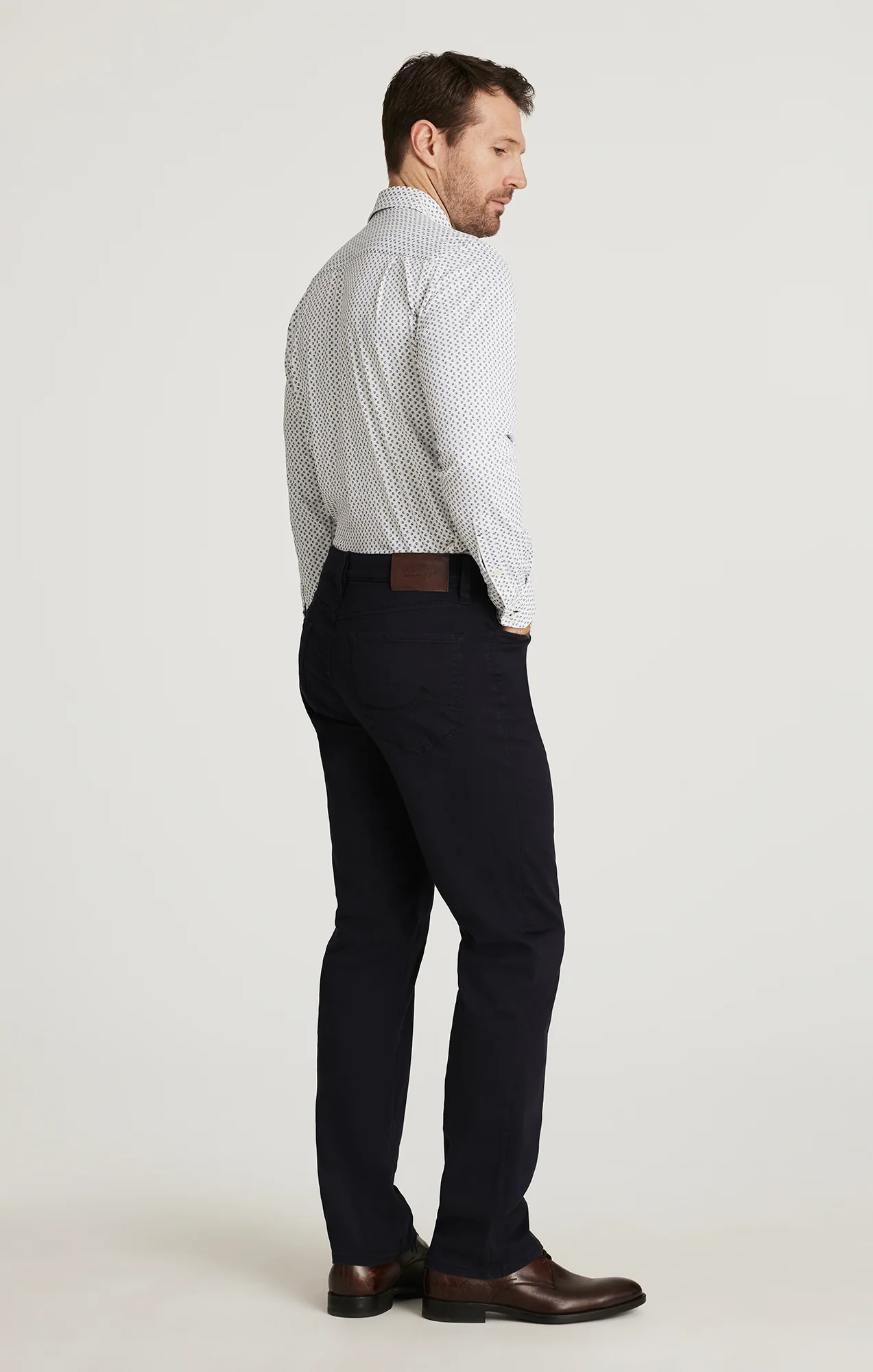 Charisma Relaxed Straight Pants in Navy Twill - Image 3