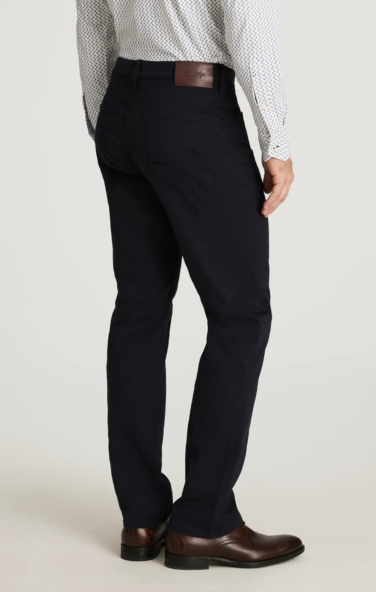 Charisma Relaxed Straight Pants in Navy Twill - Image 5