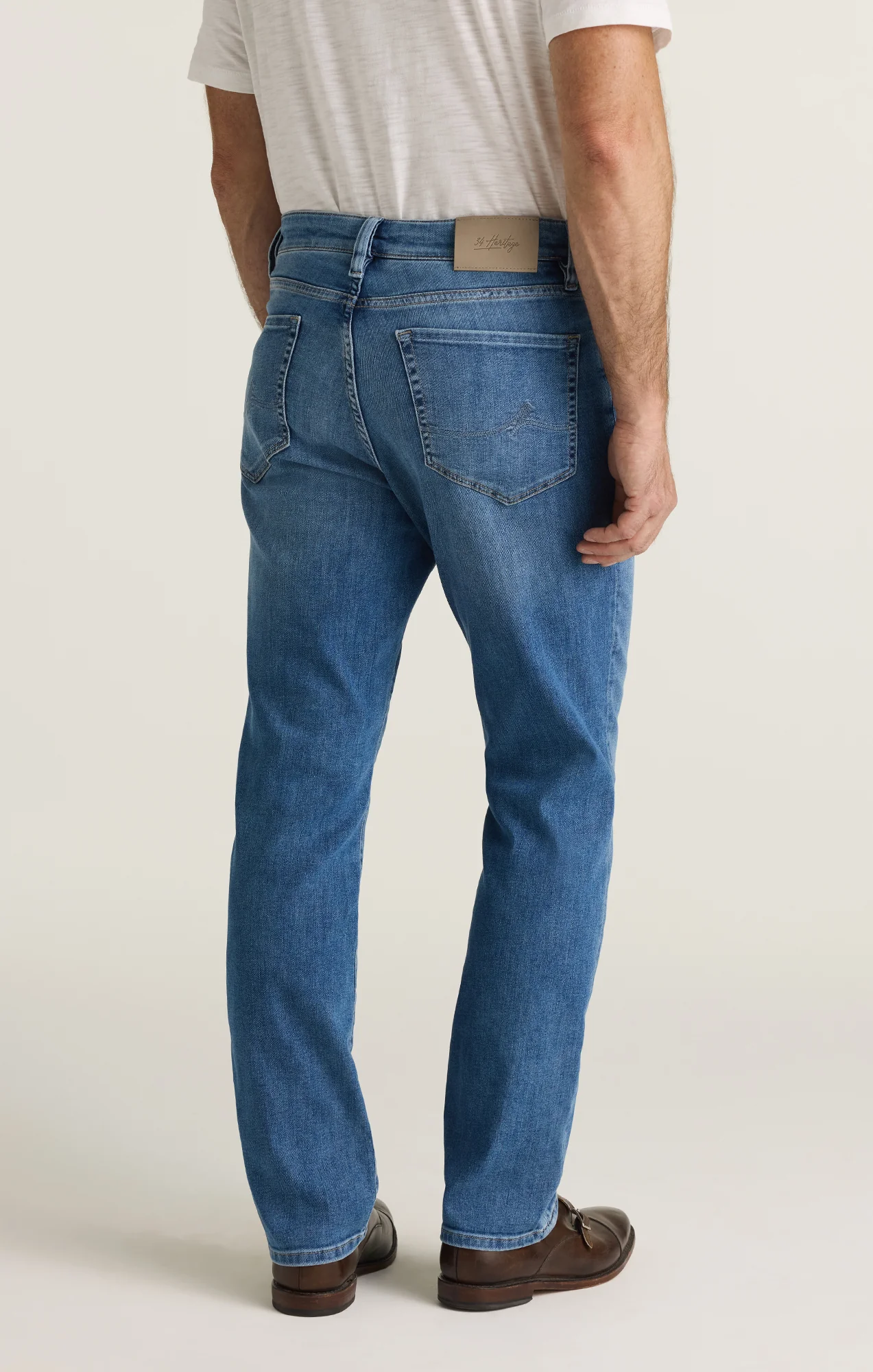 Charisma Relaxed Straight Jeans in Light Brushed Aerodenim - Image 3