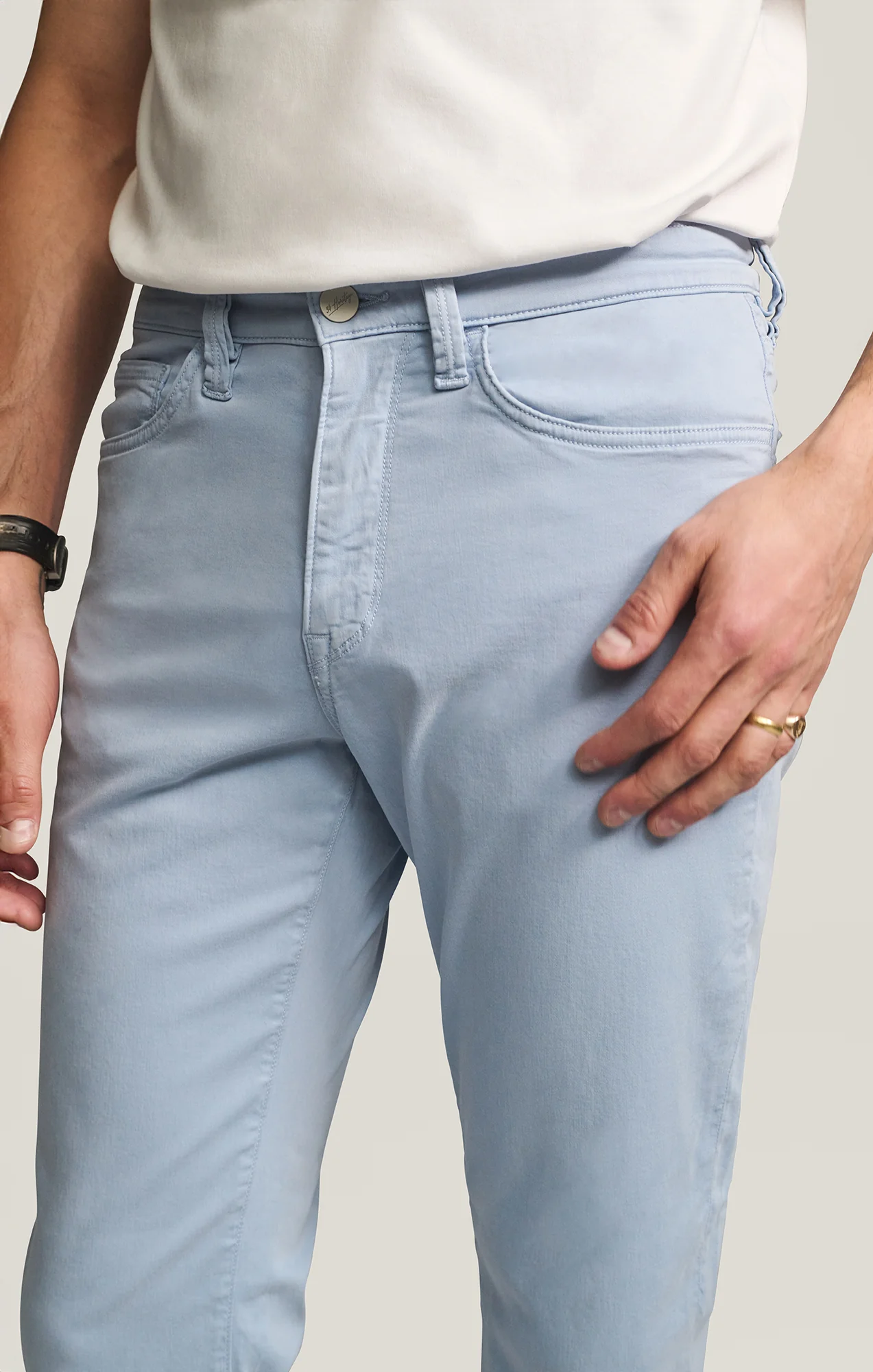 Charisma Relaxed Straight Pants in Sky Twill - Image 4