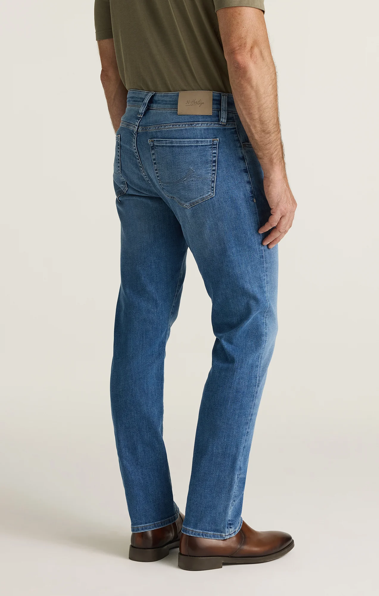 Courage Straight Leg Jeans in Light Brushed Aerodenim - Image 4