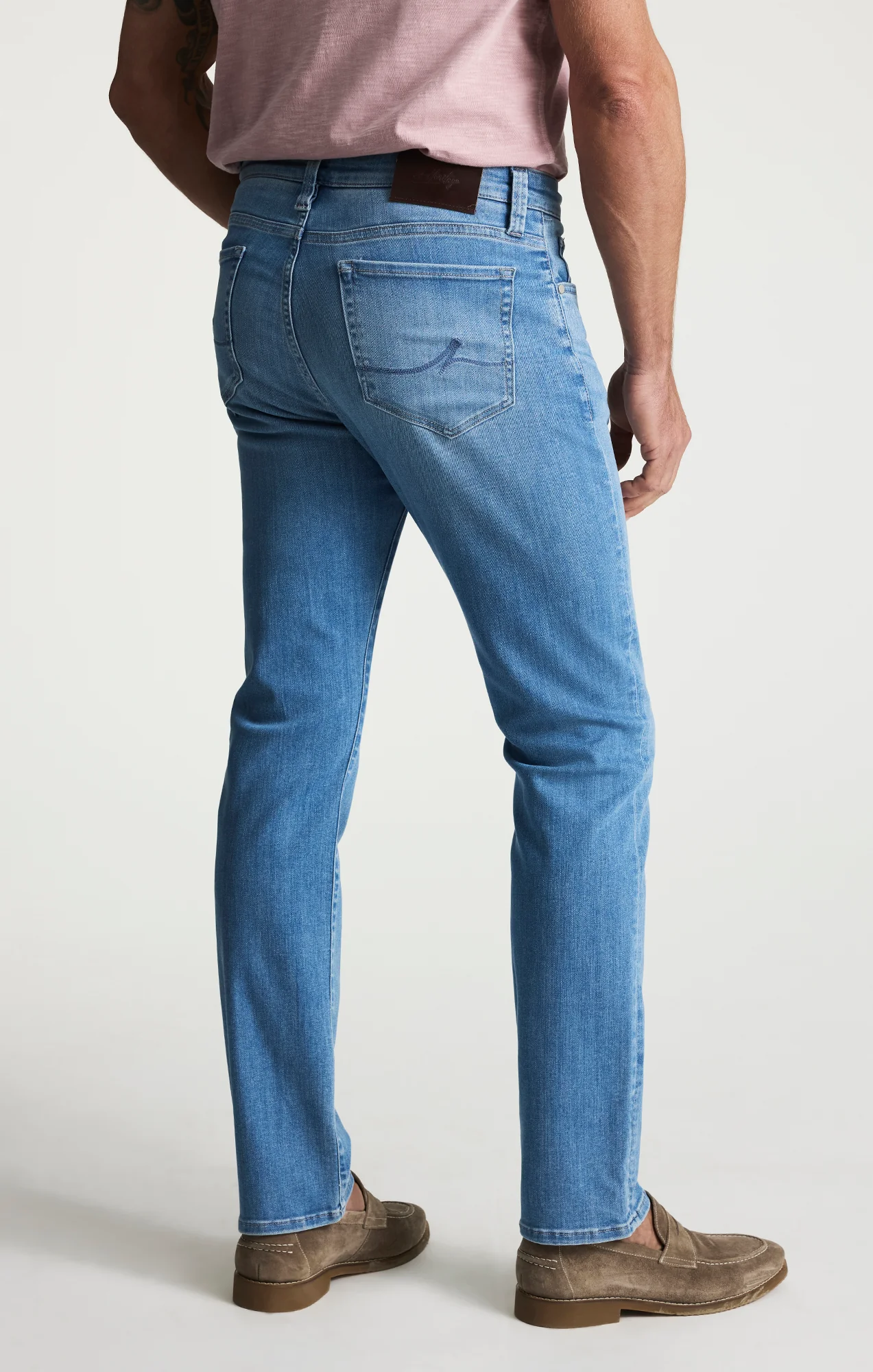 Courage Straight Leg Jeans In Light Brushed Urban - Image 4