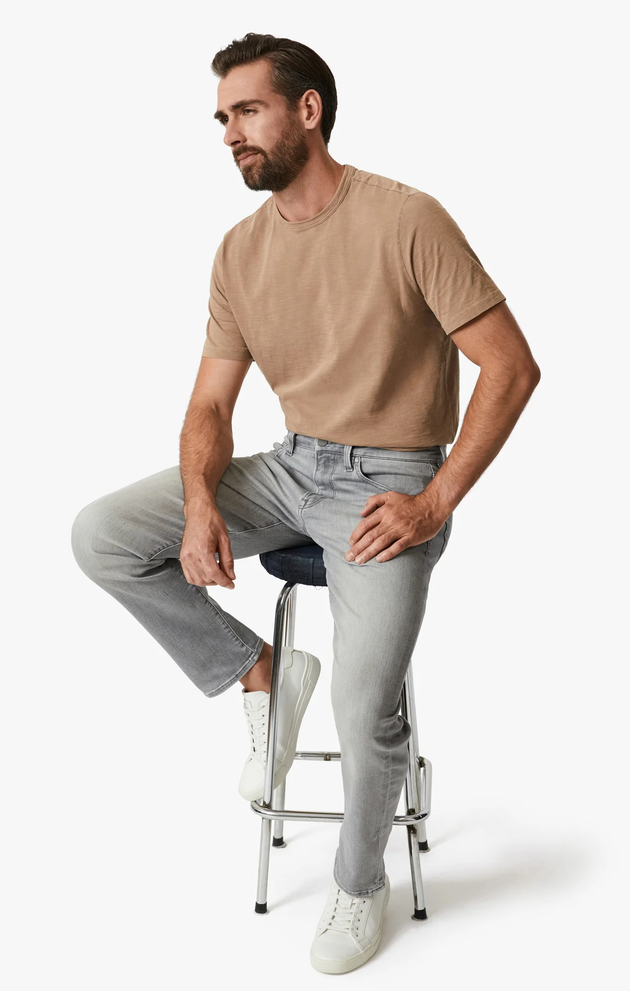 Courage Straight Leg Jeans In Light Grey Urban - Image 6