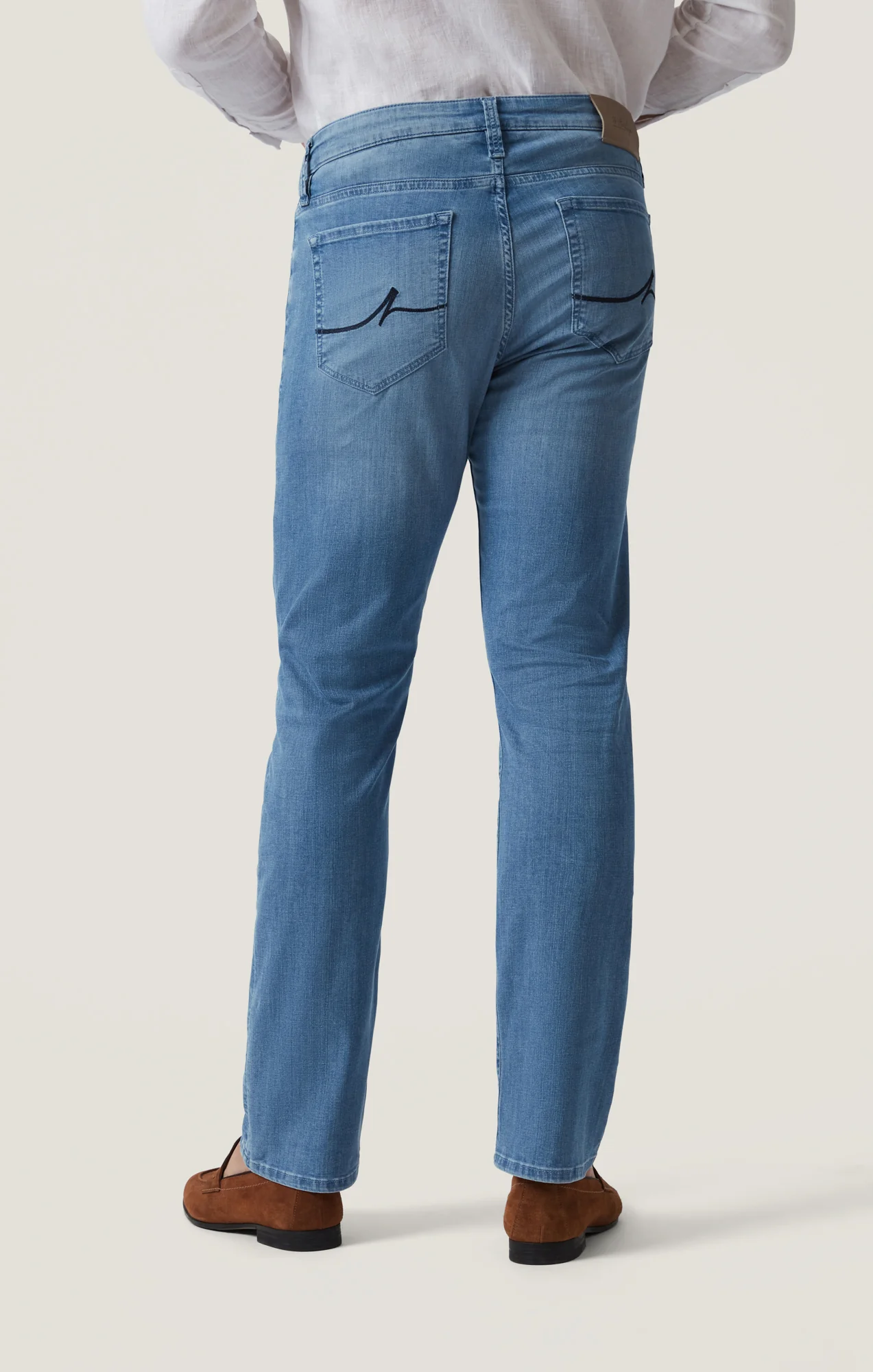 Courage Straight Leg Jeans in Mid Blue Kona - Image 4