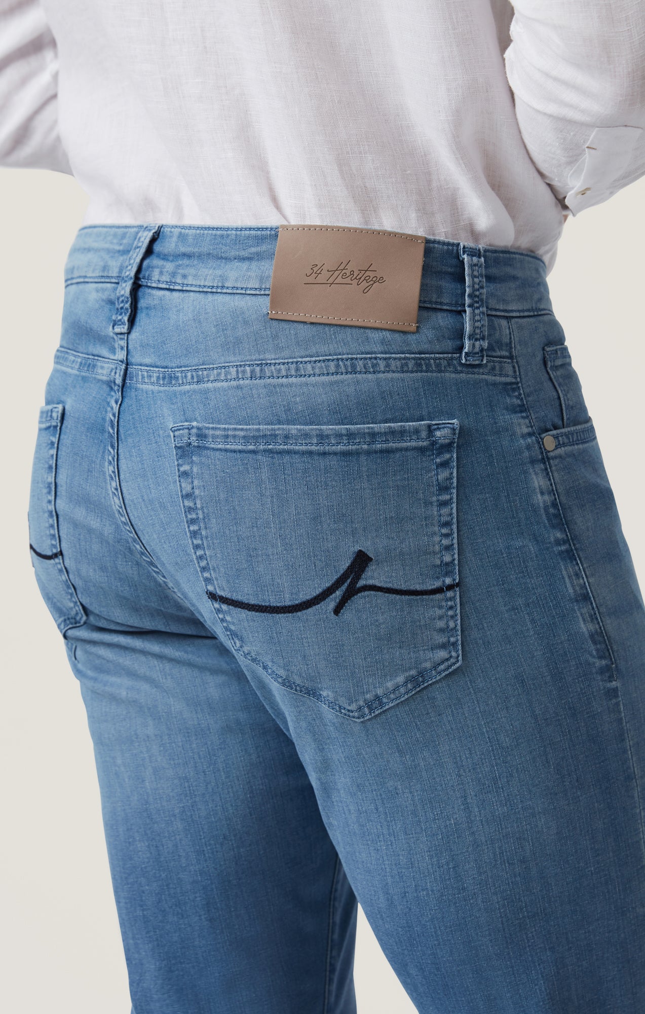 Courage Straight Leg Jeans in Mid Blue Kona - Image 5