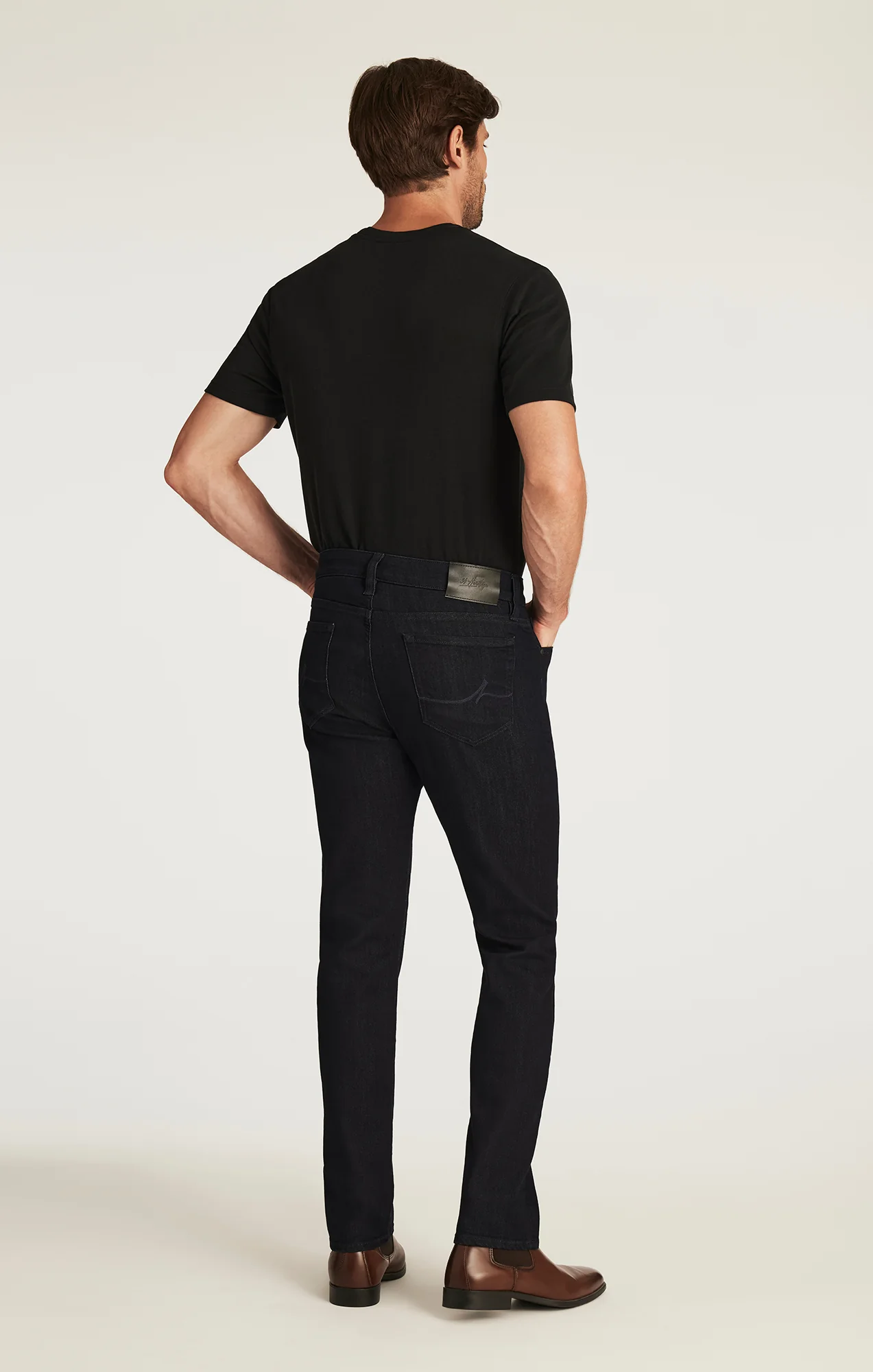 Courage Straight Leg Jeans in Rinse Aerodenim - Image 4