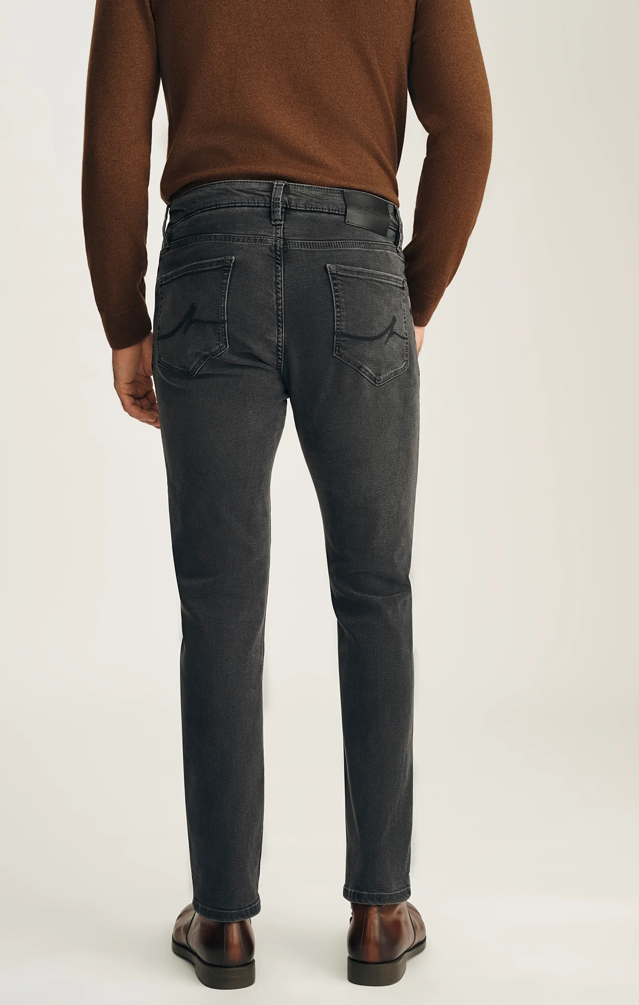 Courage Straight Leg Jeans in Smoke Brushed Urban - Image 4