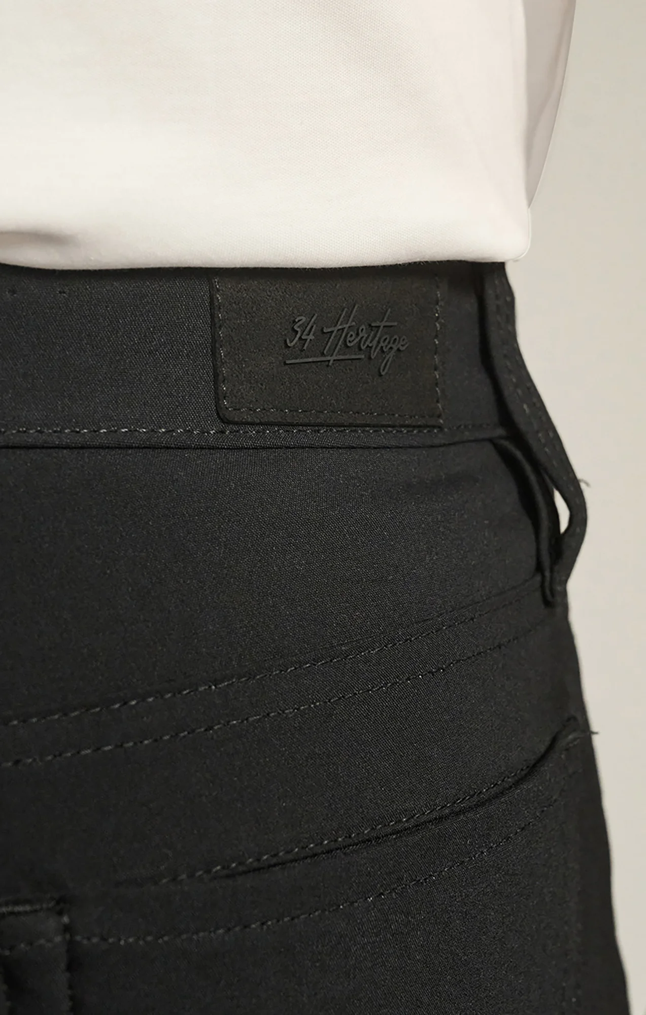 Courage Straight Leg Pants in Black Commuter - Image 5