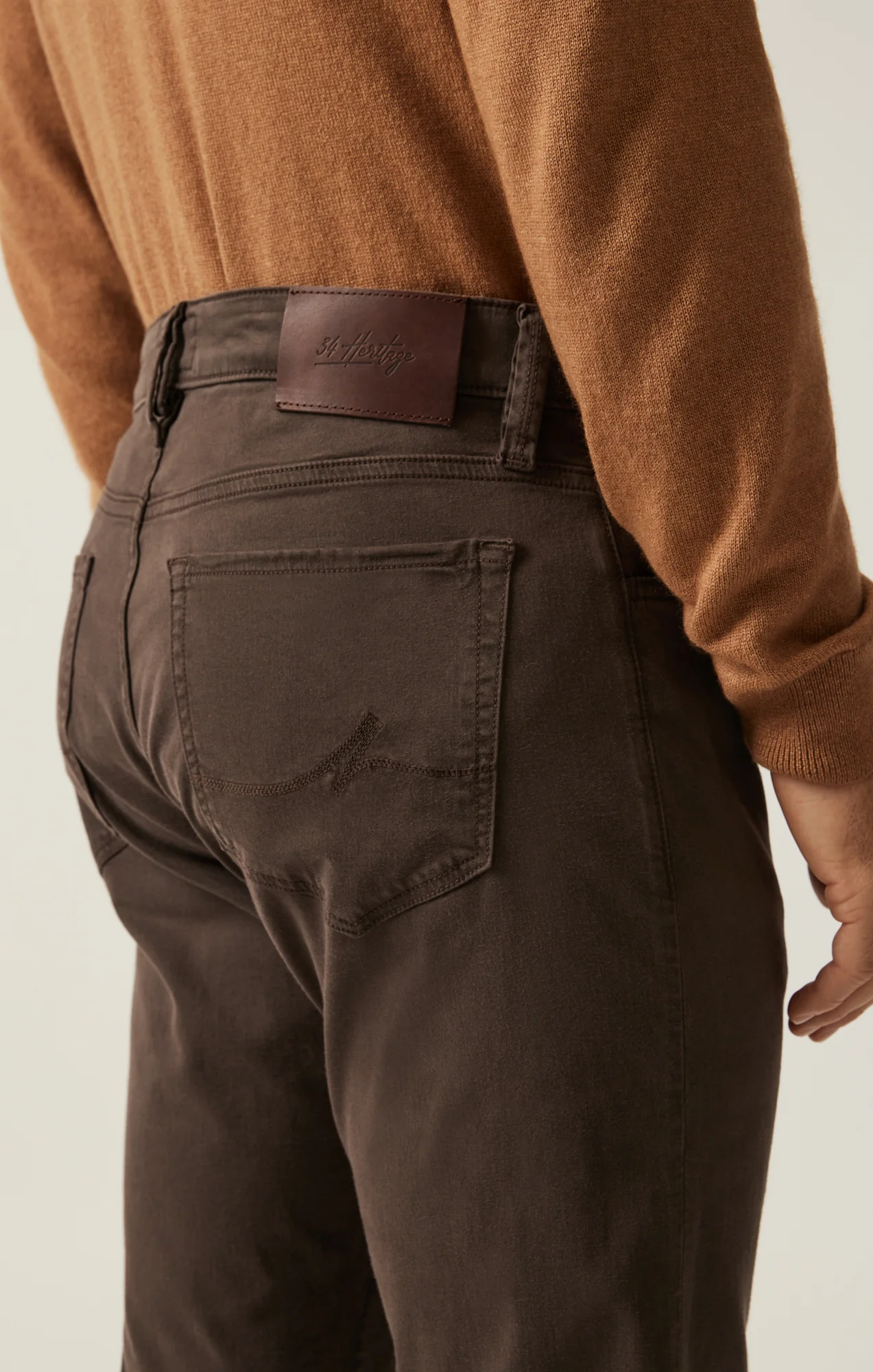 Courage Straight Leg Pants in Oak Twill - Image 4