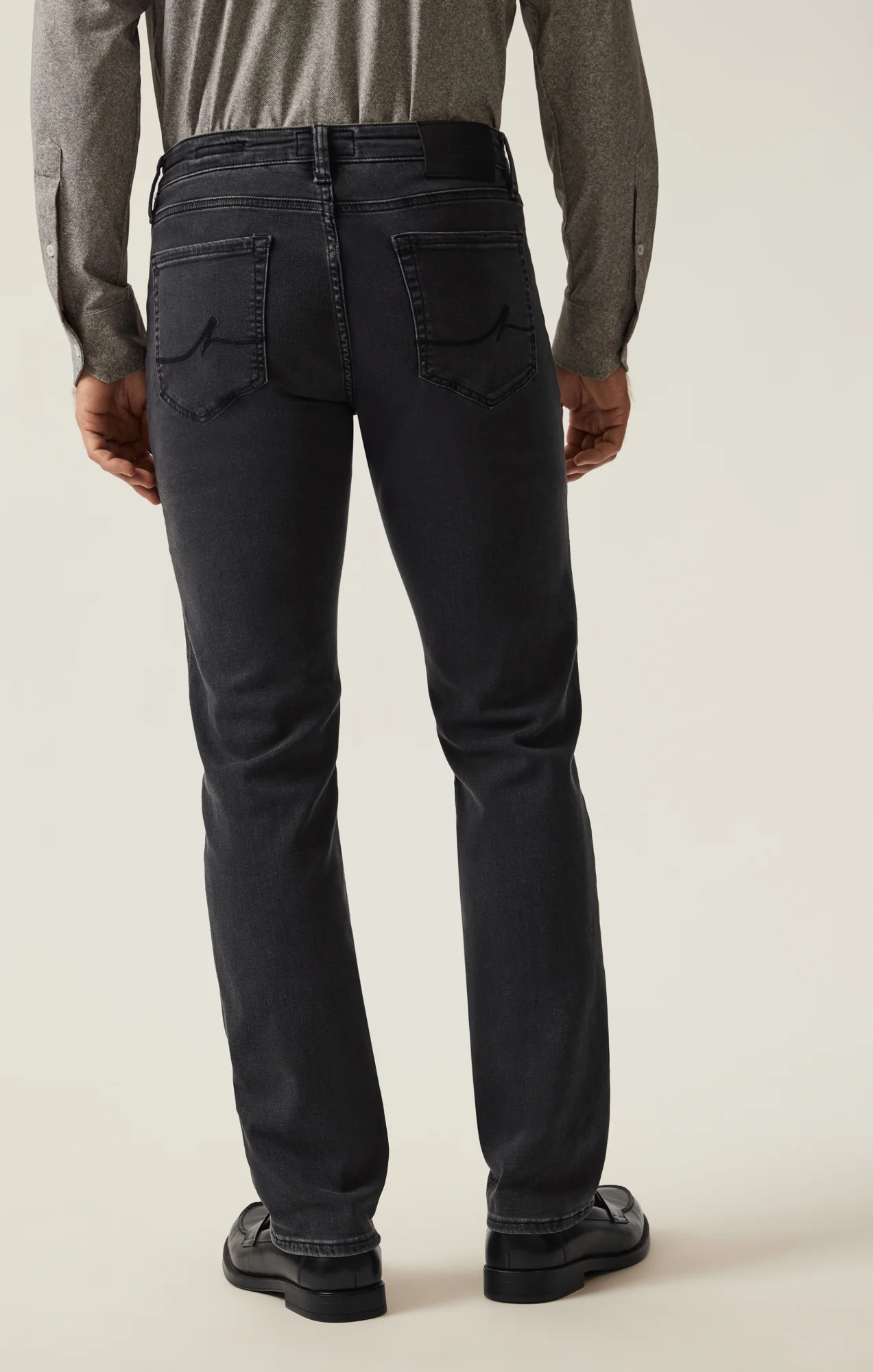 Courage Straight Leg Pants in Smoke Urban - Image 4