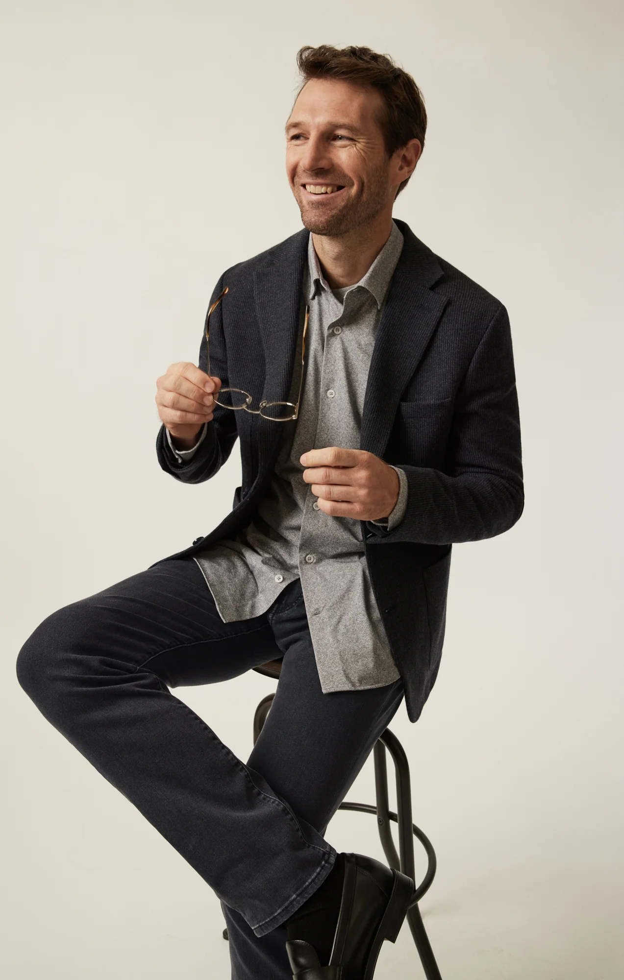 Courage Straight Leg Pants in Smoke Urban - Image 6