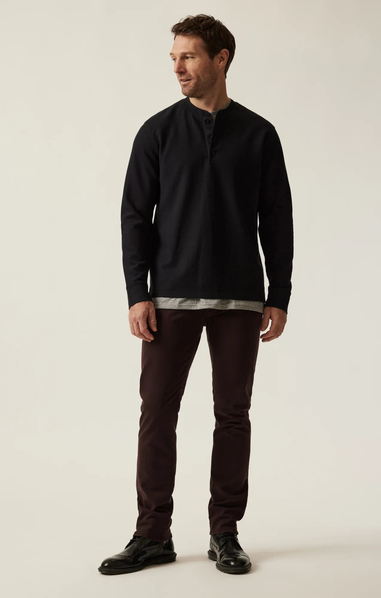 Long Sleeve Henley In Black - Image 4