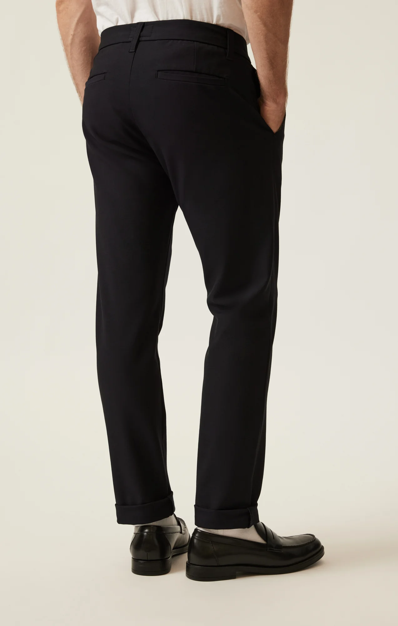 Lucca Pleated Leg Chino Pants In Navy Supreme - Image 4