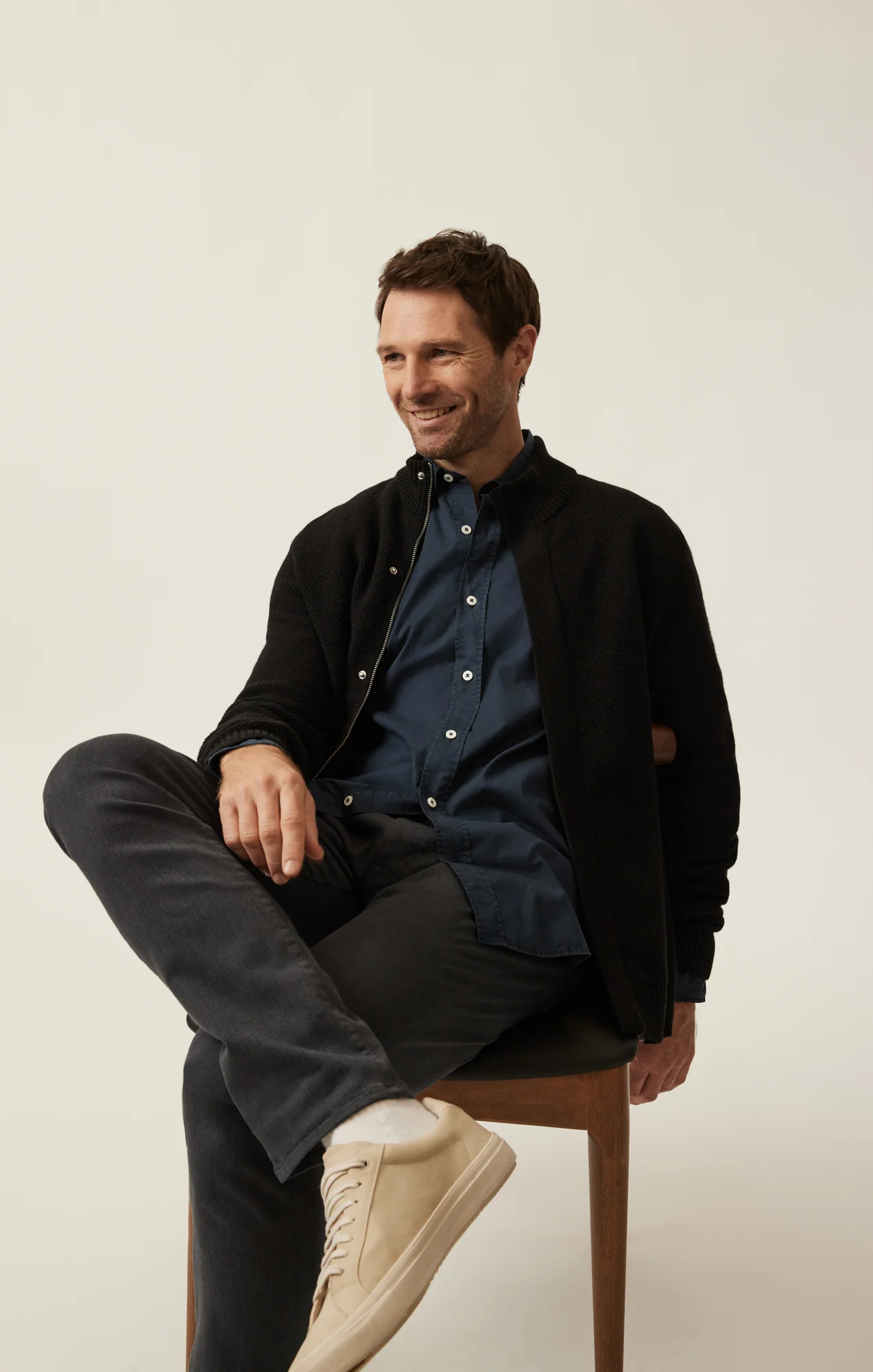 Luxe Twill Shirt In Dress Blues - Image 9