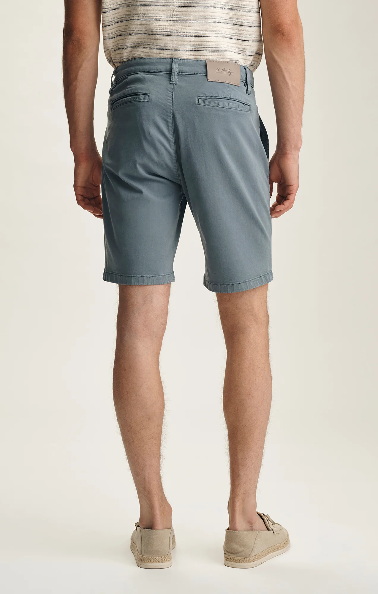 Nevada Classic Shorts In Flint Stone Twill - Image 5