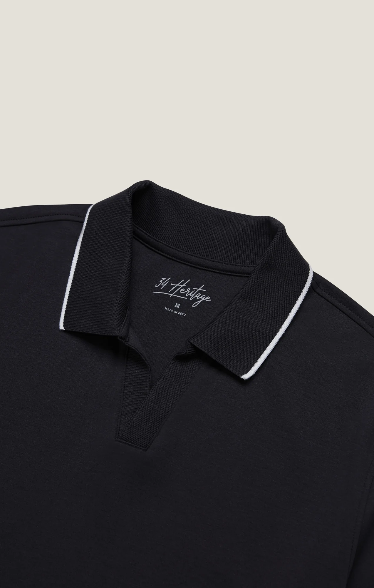 Riviera Polo Shirt in Black - Image 10