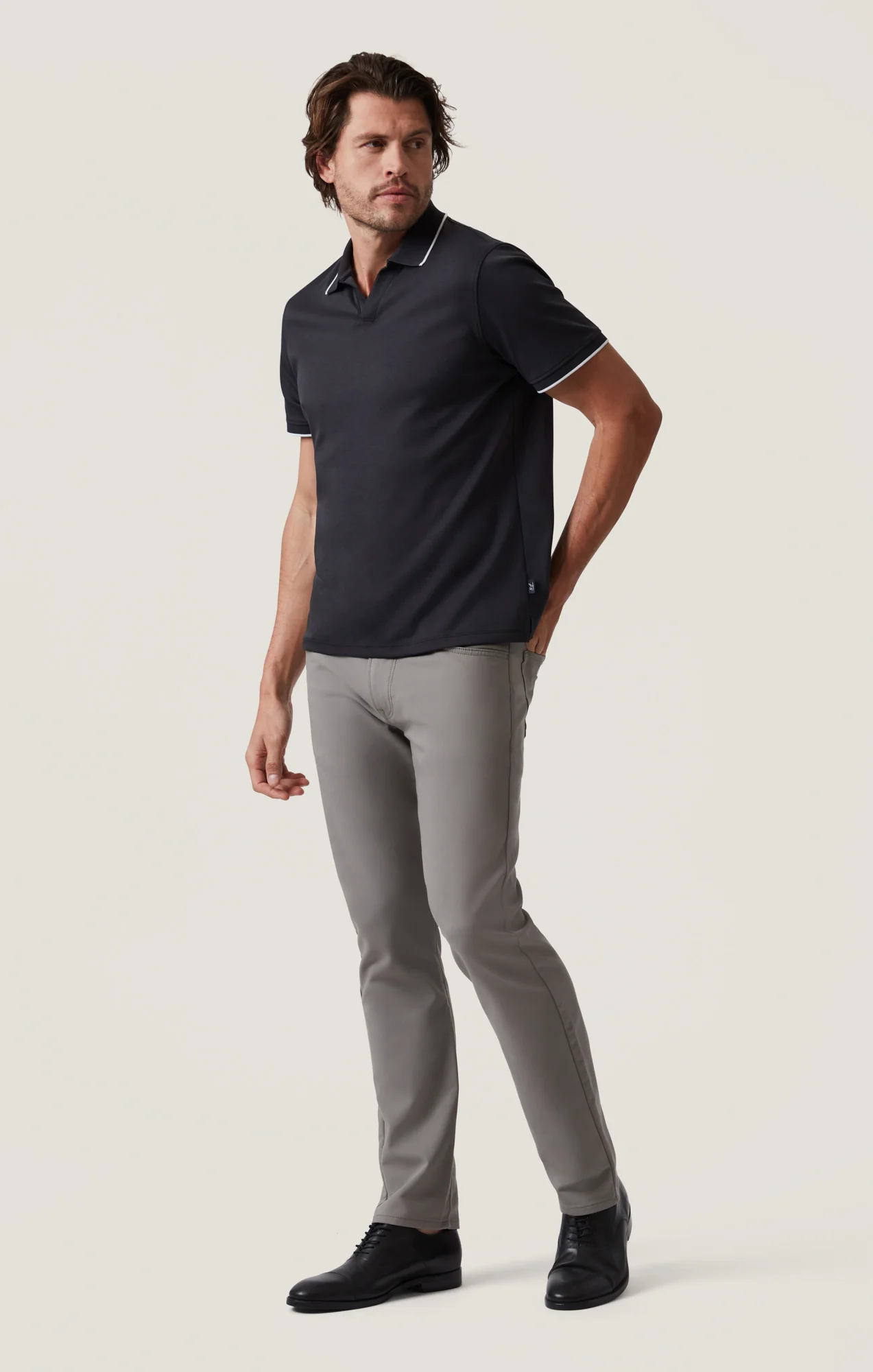 Riviera Polo Shirt in Black - Image 7