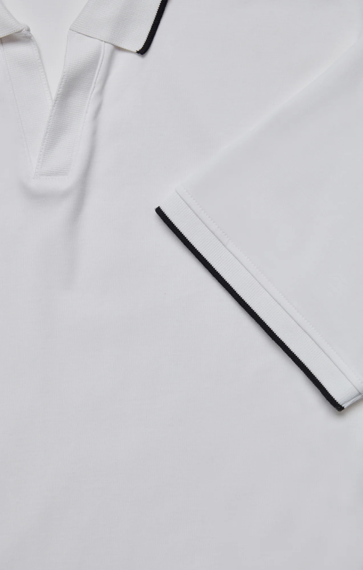 Riviera Polo Shirt in White - Image 11