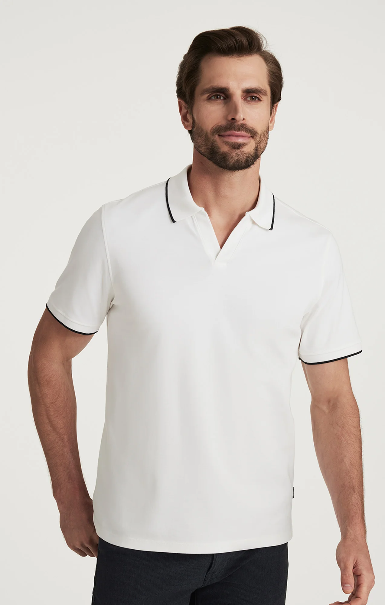 Riviera Polo Shirt in White - Image 12