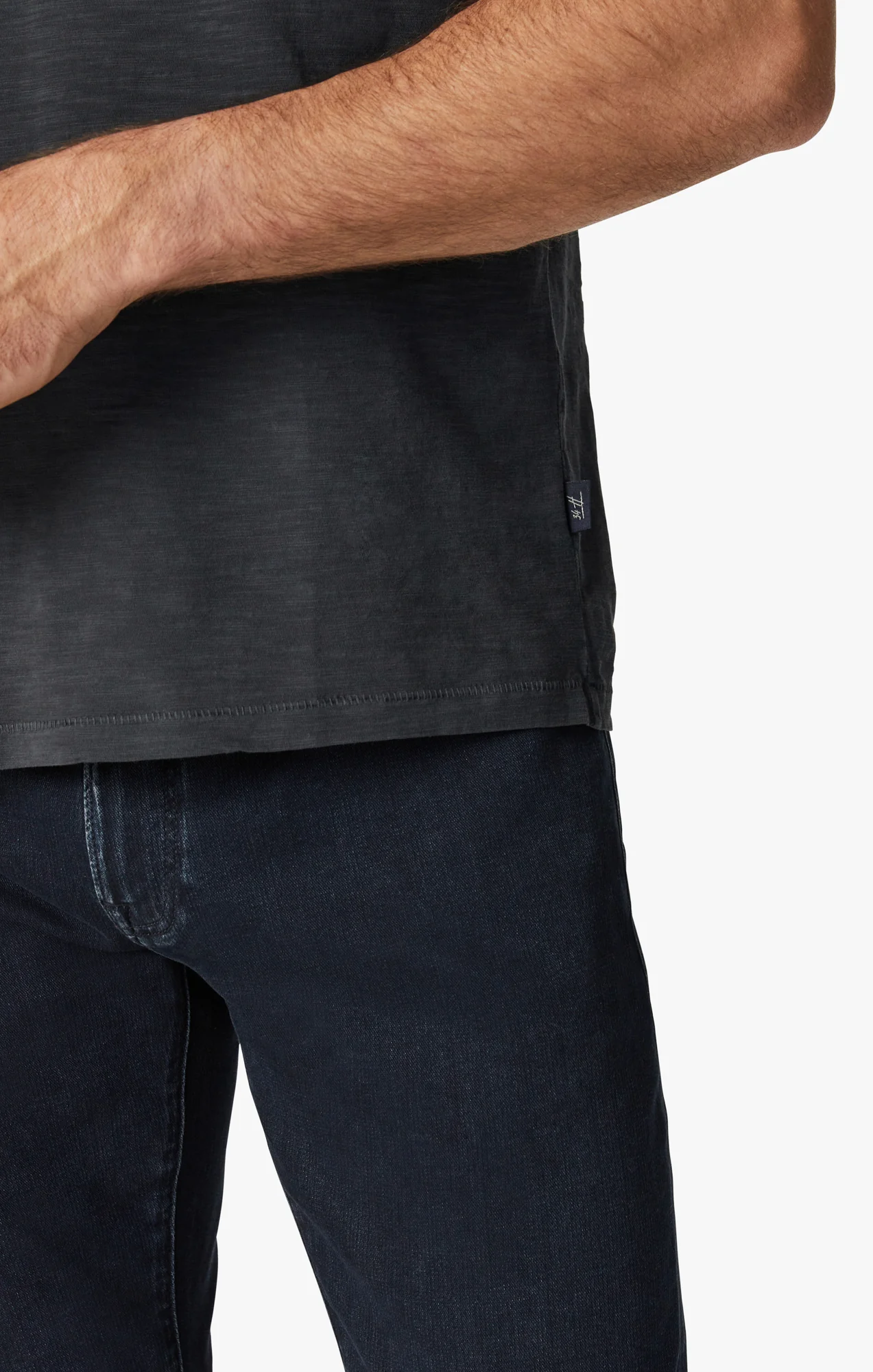 Slub Crew Neck T-Shirt in Dark Navy - Image 7