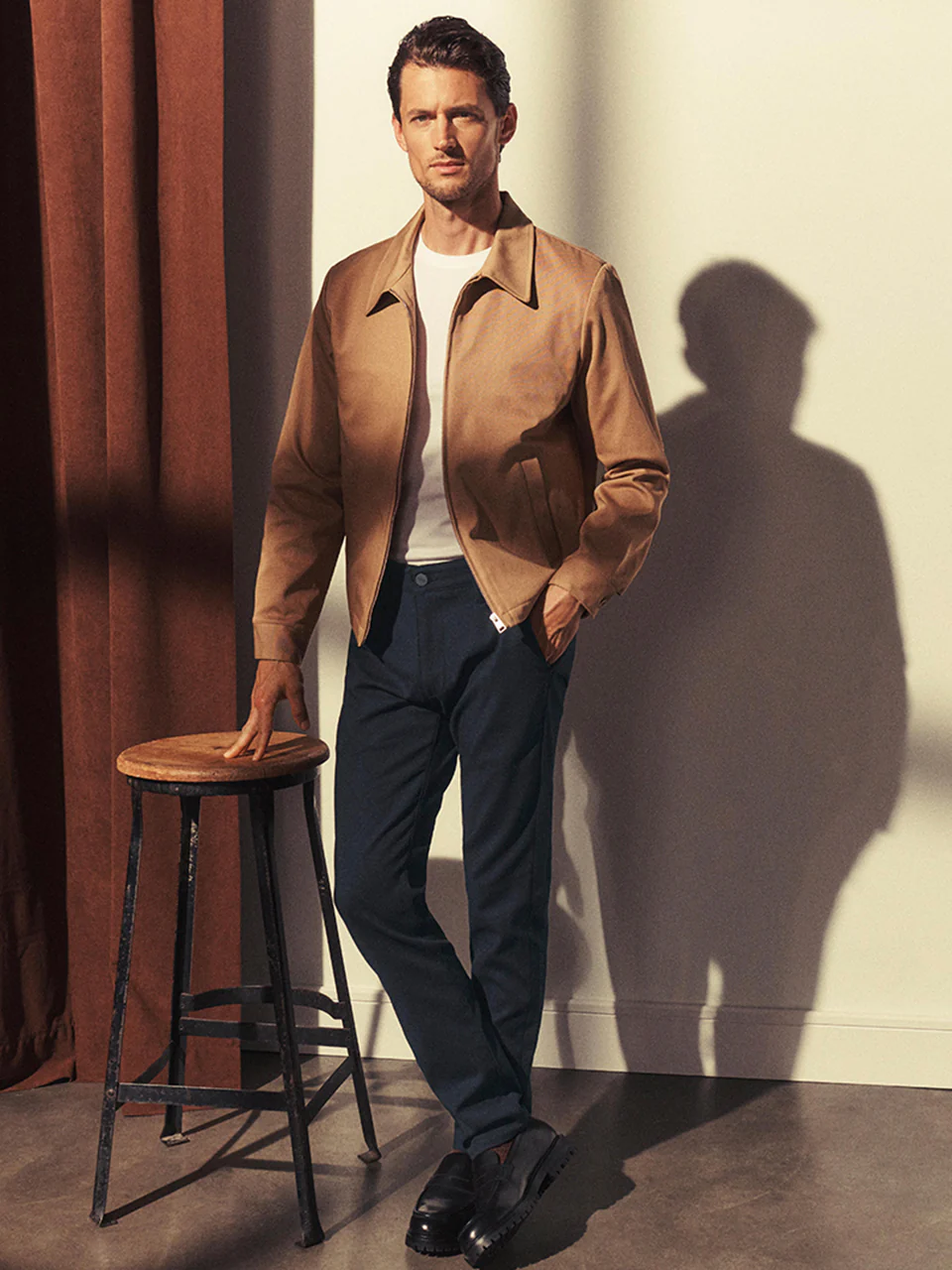 Verona Straight Leg Chino Pants In Black High Flyer - Image 11